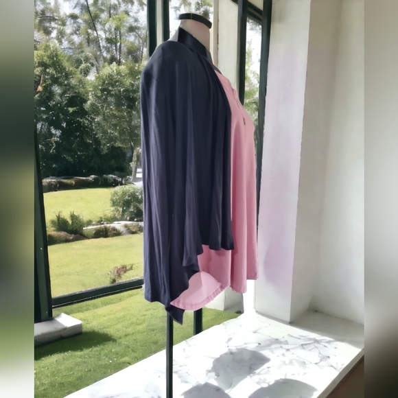 Cha Cha Vente Asymmetrical Open Front Flowy Cardigan - Picture 4 of 7